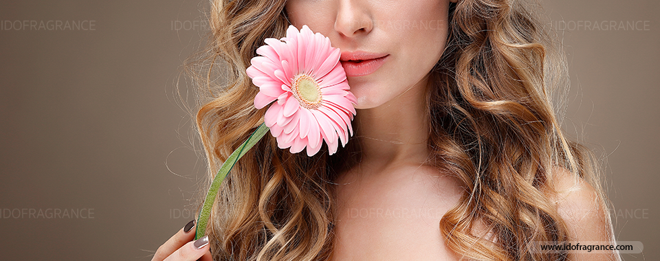 กลิ่นอายของสีสันดอกไม้และความหมายสำคัญในแต่ละสี