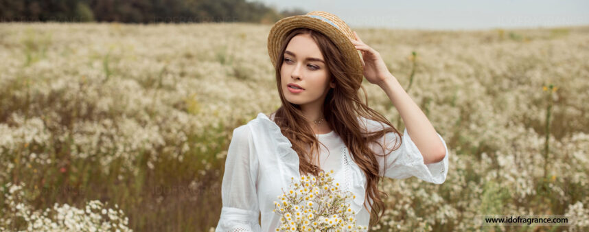 Thecharmofthebeautifulscentoftheflowerignorant00